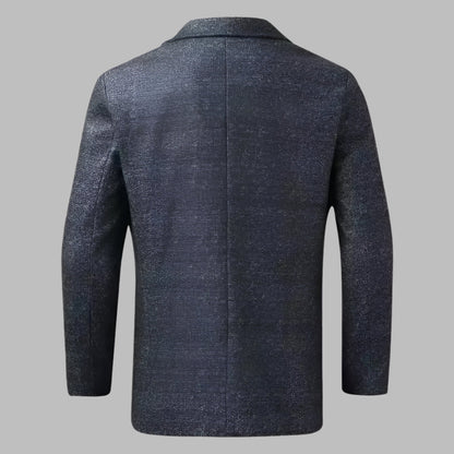 Giacca elegante uomo blu scuro, tessuto lucido, vista posteriore. Moda maschile, abbigliamento formale, giacca sartoriale di alta qualità.