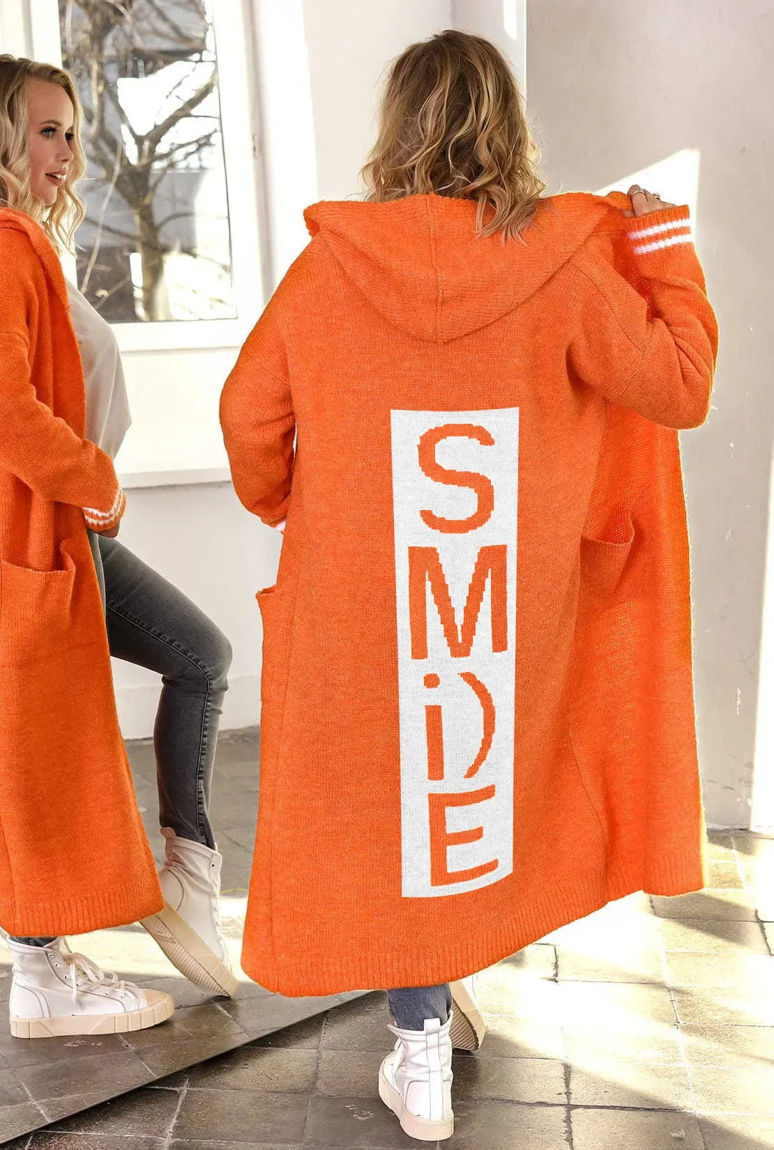 Cardigan Lungo in Maglia con Cappuccio per Donna, Vestibilità Ampia, Tasche e Finitura Maxi
