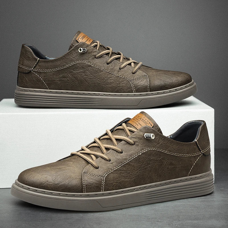 Sneakers Oxford da Uomo con Allacciatura e Suola in Gomma