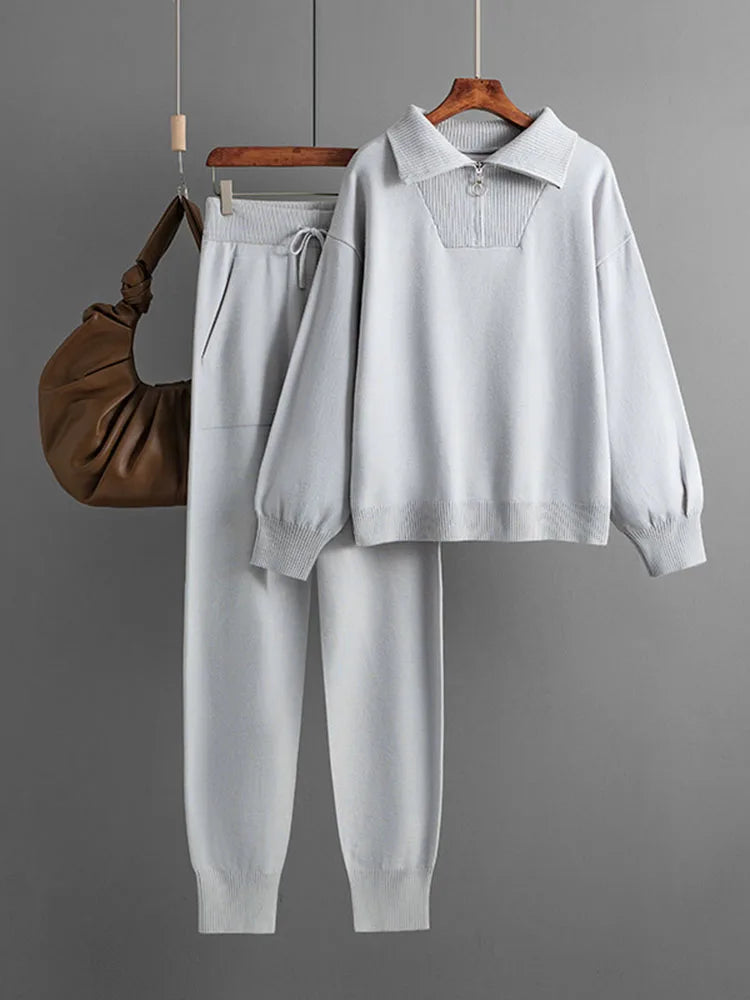 Completo Donna in Maglia con Pullover Zip e Joggers Tapered