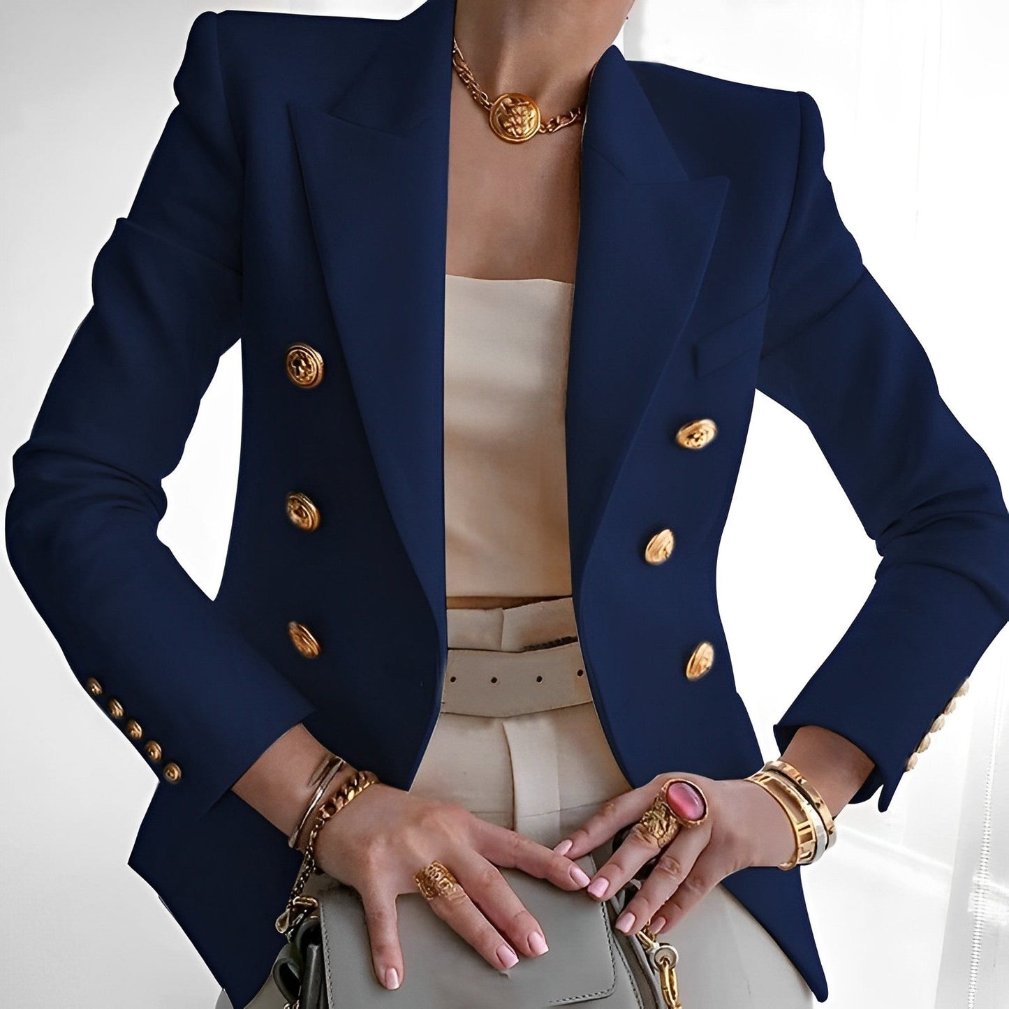 Blazer sartoriale con vestibilità slim e dettagli raffinati I Ideale per primavera e autunno