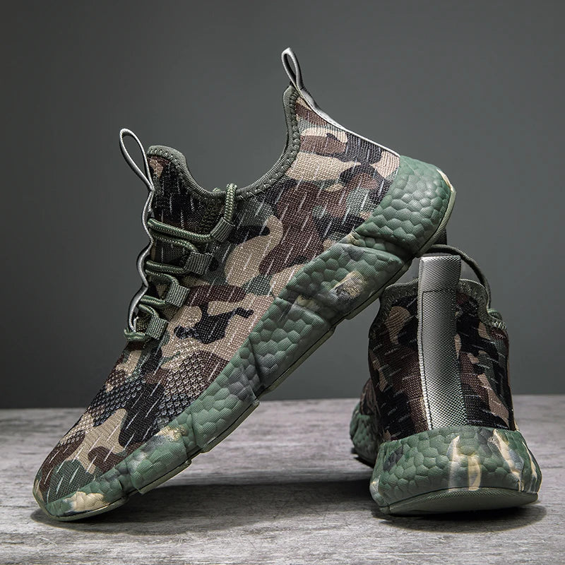 Sneakers da Uomo Tomaia in Mesh Traspirante Design Camo Suola Spessa