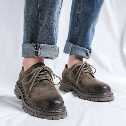 Scarpe da Uomo Punta Tonda Tomaia in Camoscio Cucitura Moc Suola Spessa