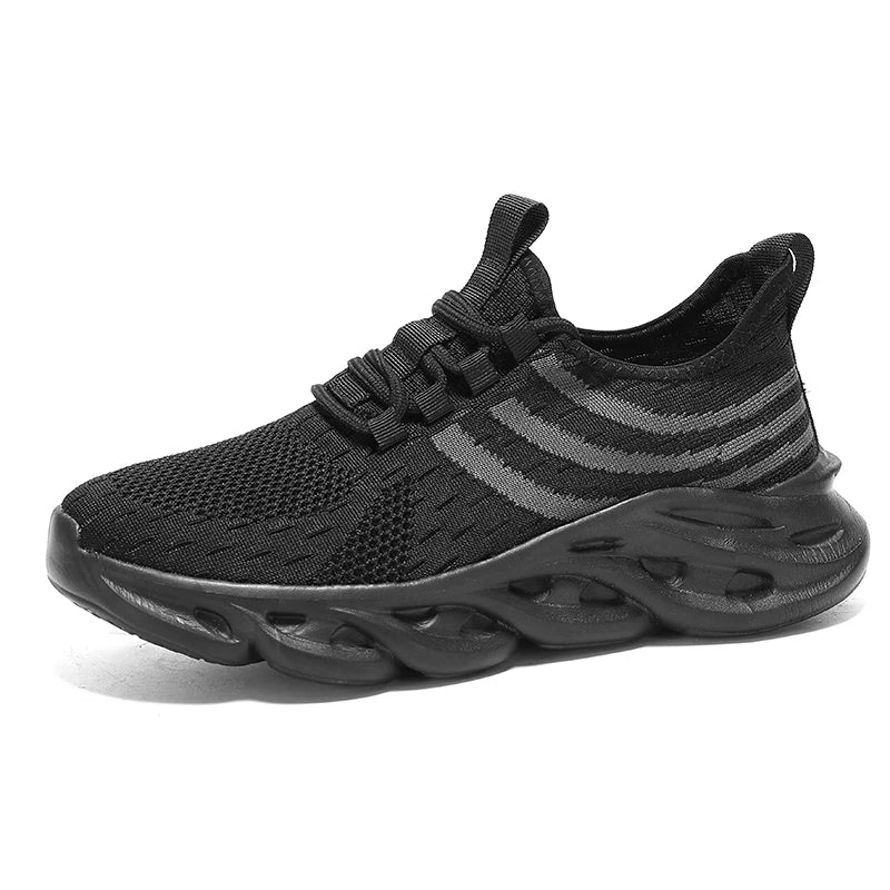 Men's Sports Shoes in Breathable Mesh with StickTread Sole