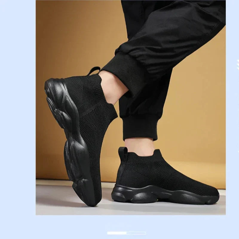 Sneakers da Uomo Stile Calza Tomaia in Maglia Suola Antiscivolo