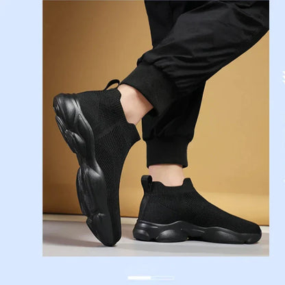 Sneakers da Uomo Stile Calza Tomaia in Maglia Suola Antiscivolo