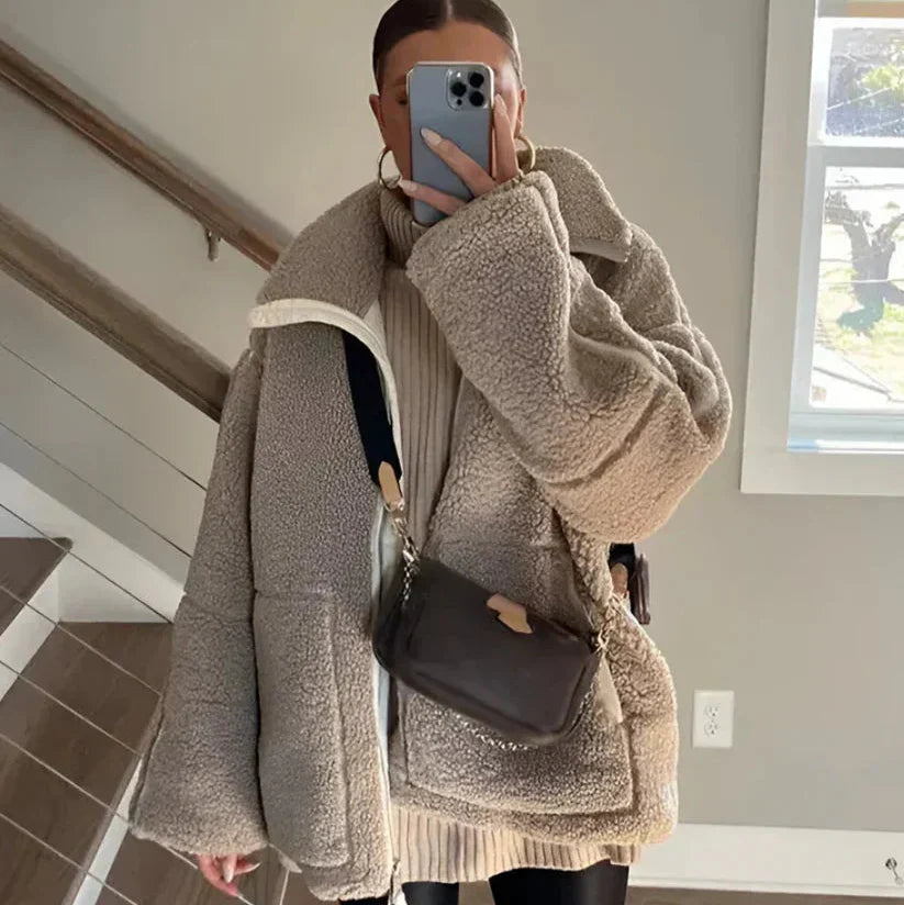 Giacca Invernale da Donna con Cappuccio, Cerniera e Tasche Frontali