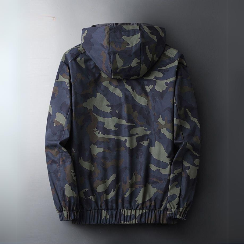 Giacca Leggera da Uomo con Stampa Camo, Chiusura Full Zip, Cappuccio e Tasche Laterali