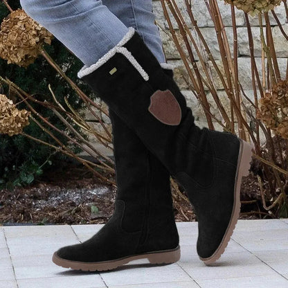 Stivali caldi e alla moda per le giornate fredde
