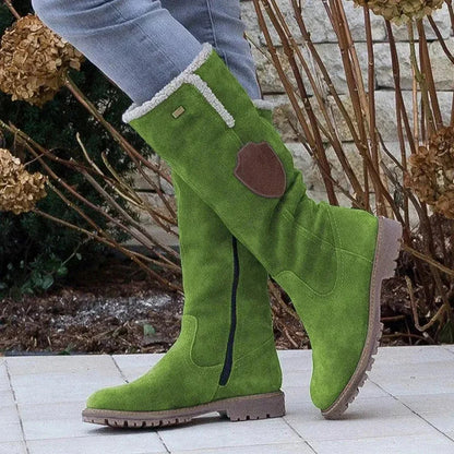 Stivali caldi e alla moda per le giornate fredde