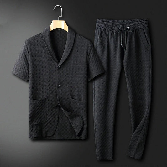Set estivo a due pezzi con camicia a maniche corte e pantaloncini traspiranti