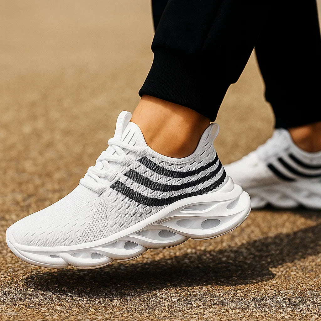 Men's Sports Shoes in Breathable Mesh with StickTread Sole