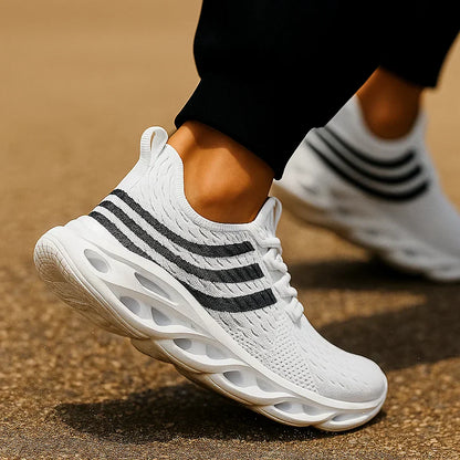 Men's Sports Shoes in Breathable Mesh with StickTread Sole