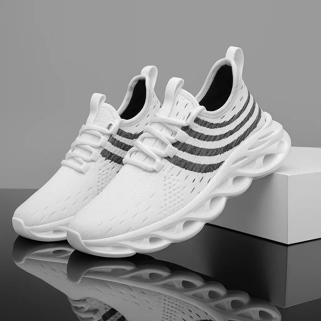 Men's Sports Shoes in Breathable Mesh with StickTread Sole