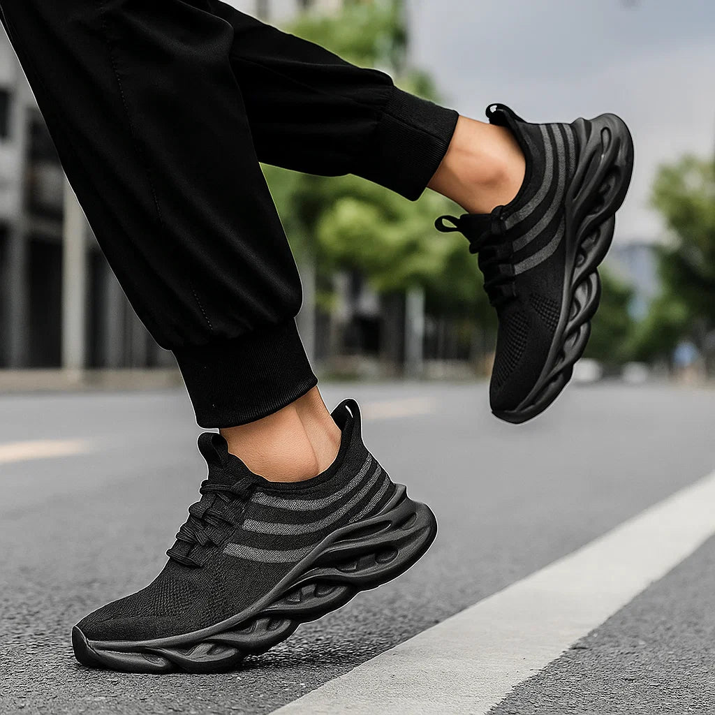 Men's Sports Shoes in Breathable Mesh with StickTread Sole