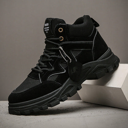 Herresko med højt skaft, tyk sål og rundet snude