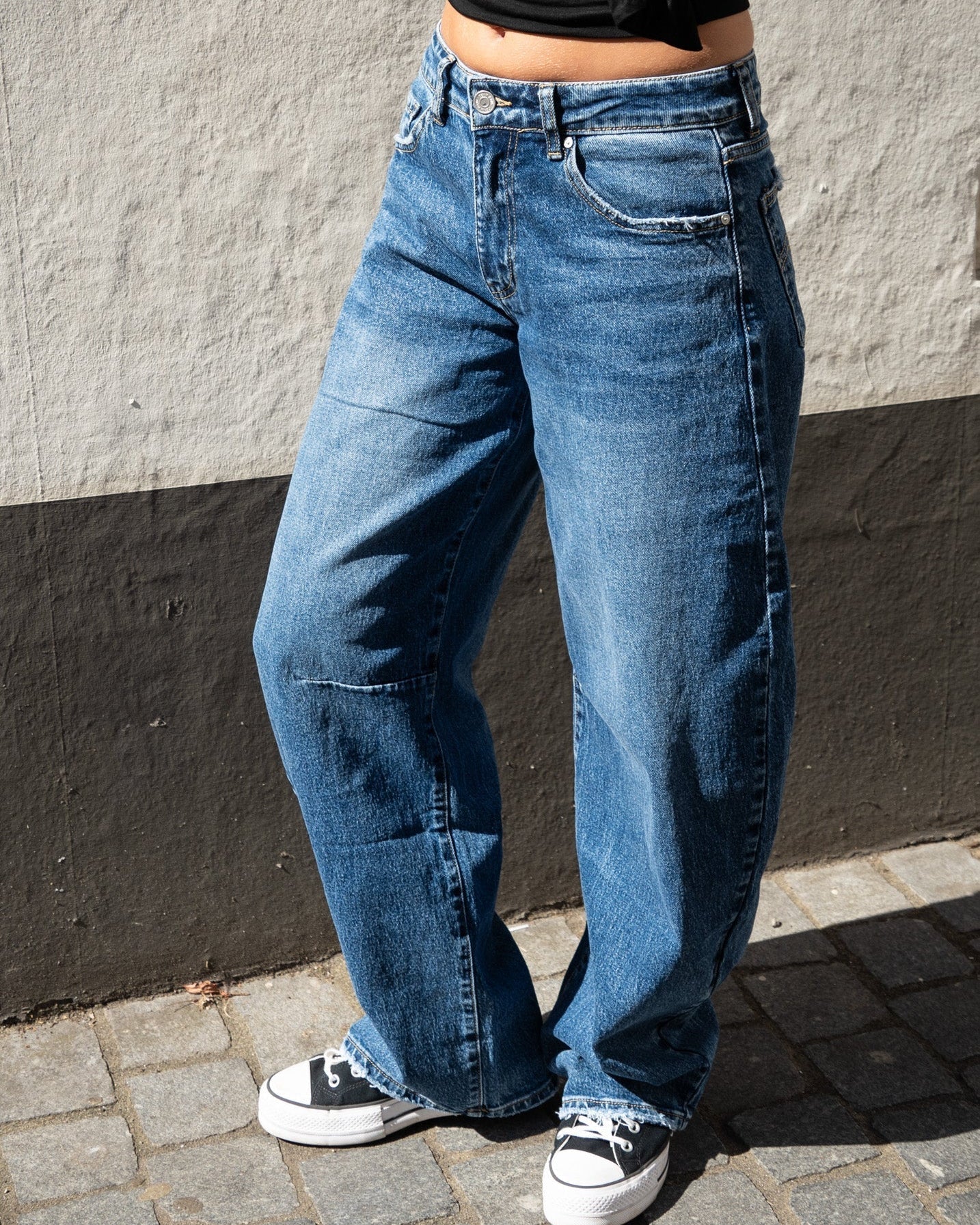 Jeans til kvinder med ballonpasform og vide ben