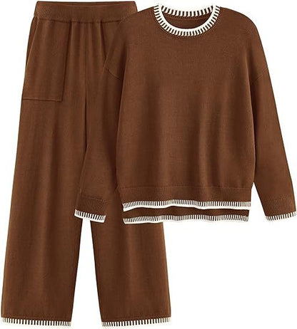 Set coordinato donna marrone, maglione e pantaloni larghi, dettagli a righe bianche, abbigliamento casual elegante, moda autunno inverno.