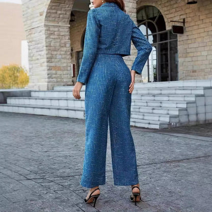 Completo Primaverile da Donna con Blazer Doppiopetto a Revers e Pantaloni a Gamba Larga