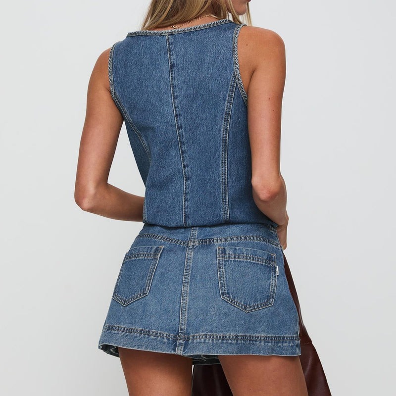 Completo Primaverile da Donna in Denim con Gilet e Shorts con Dettaglio Lacci