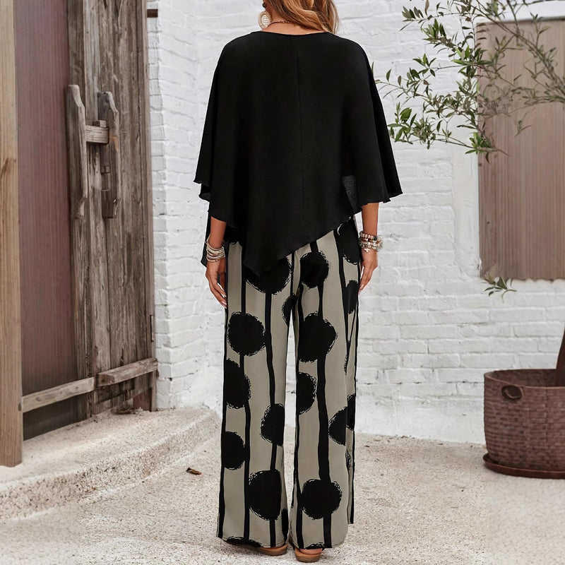 Completo Estivo da Donna con Pantaloni e Top a Mezza Manica con Motivo Astratto