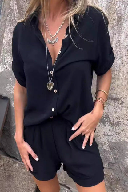 Completo da Donna a Due Pezzi Primavera Estate in Cotone-Lino con Camicia a Mezza Manica e Pantaloncini con Tasche