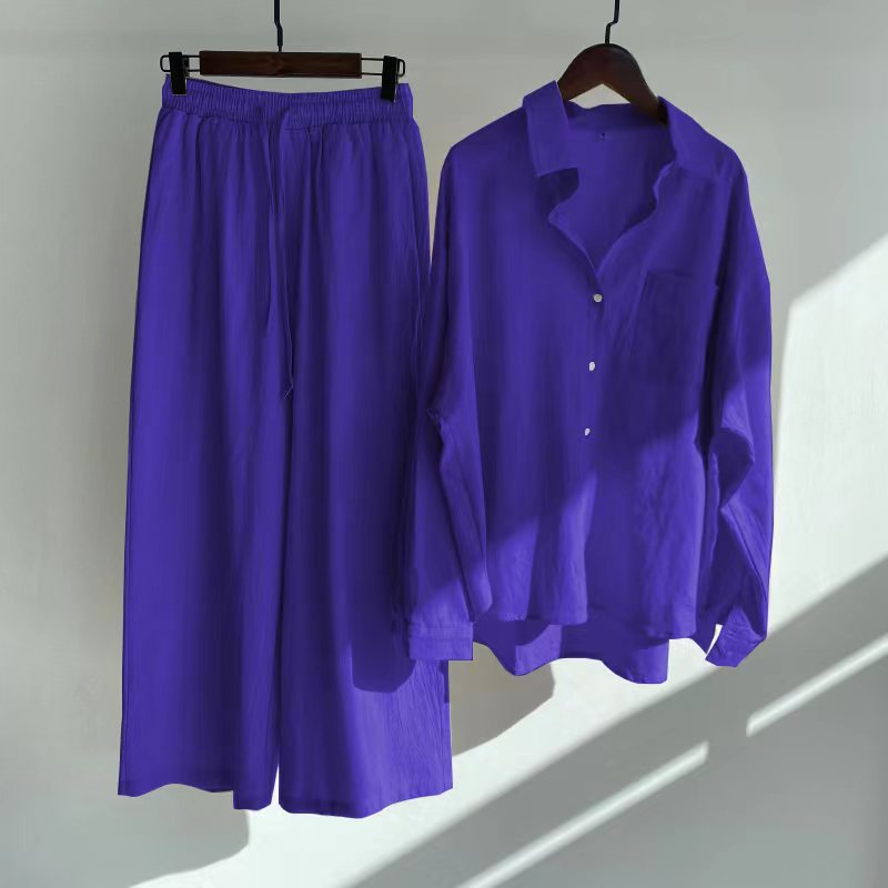 Completo da Donna a Due Pezzi in Cotone-Lino con Camicia e Pantaloni Capri a Vita Alta con Tasche