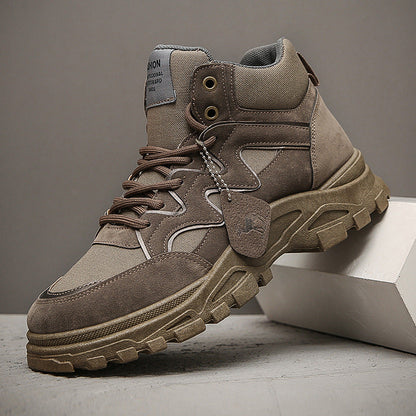 Herresko med højt skaft, tyk sål og rundet snude