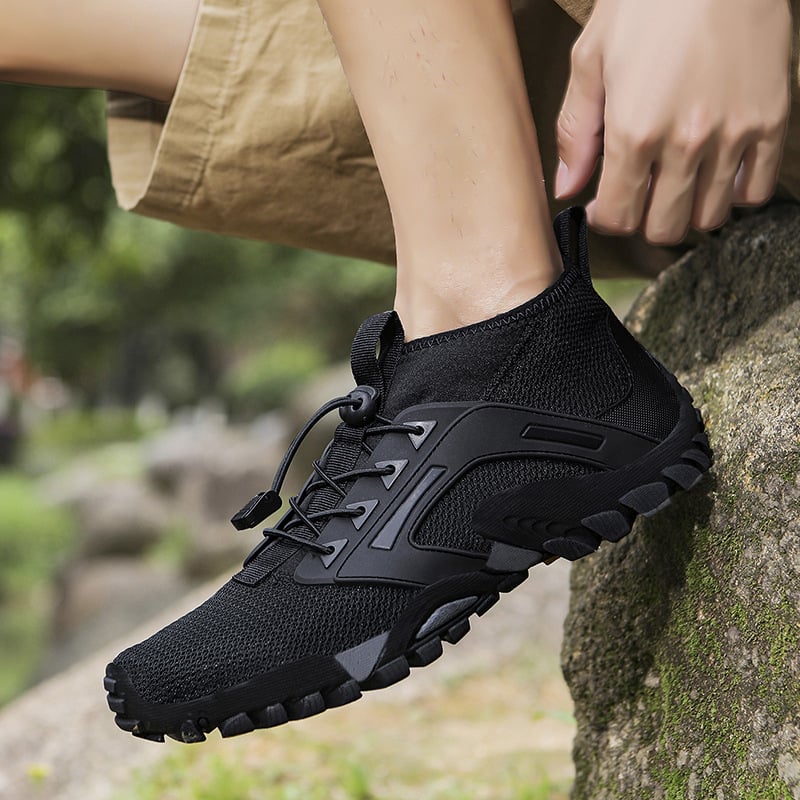 Herretrekkingstøvler med mellemhøjt skaft og skridsikker gummisål til udendørs brug