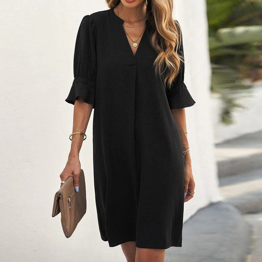 Abito Estivo Nero Midi con Design Classico ed Elegante