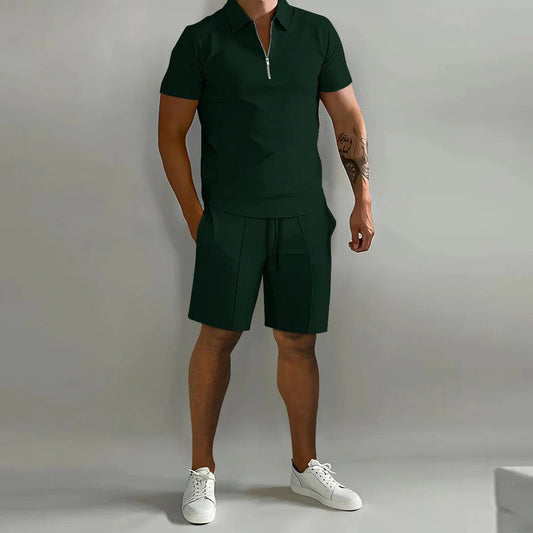 Set polo e pantaloncini coordinati ideale per l’estate