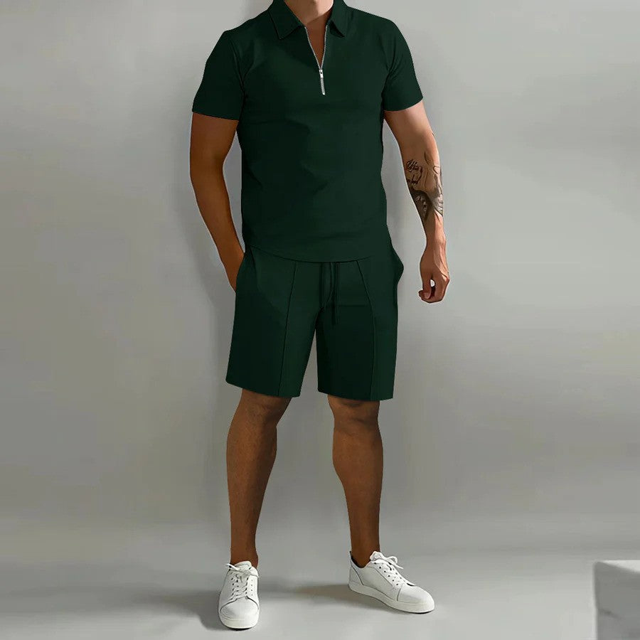 Set polo e pantaloncini coordinati ideale per l’estate
