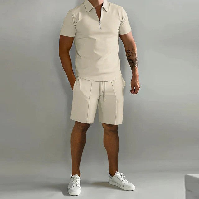 Set polo e pantaloncini coordinati ideale per l’estate