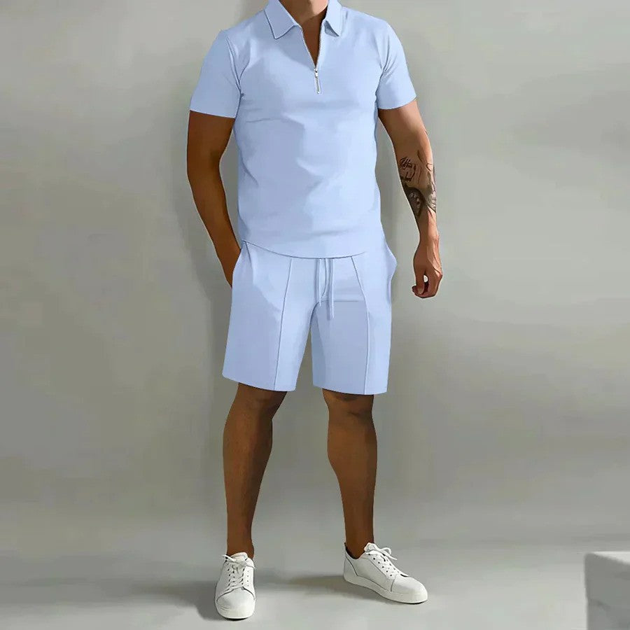 Set polo e pantaloncini coordinati ideale per l’estate