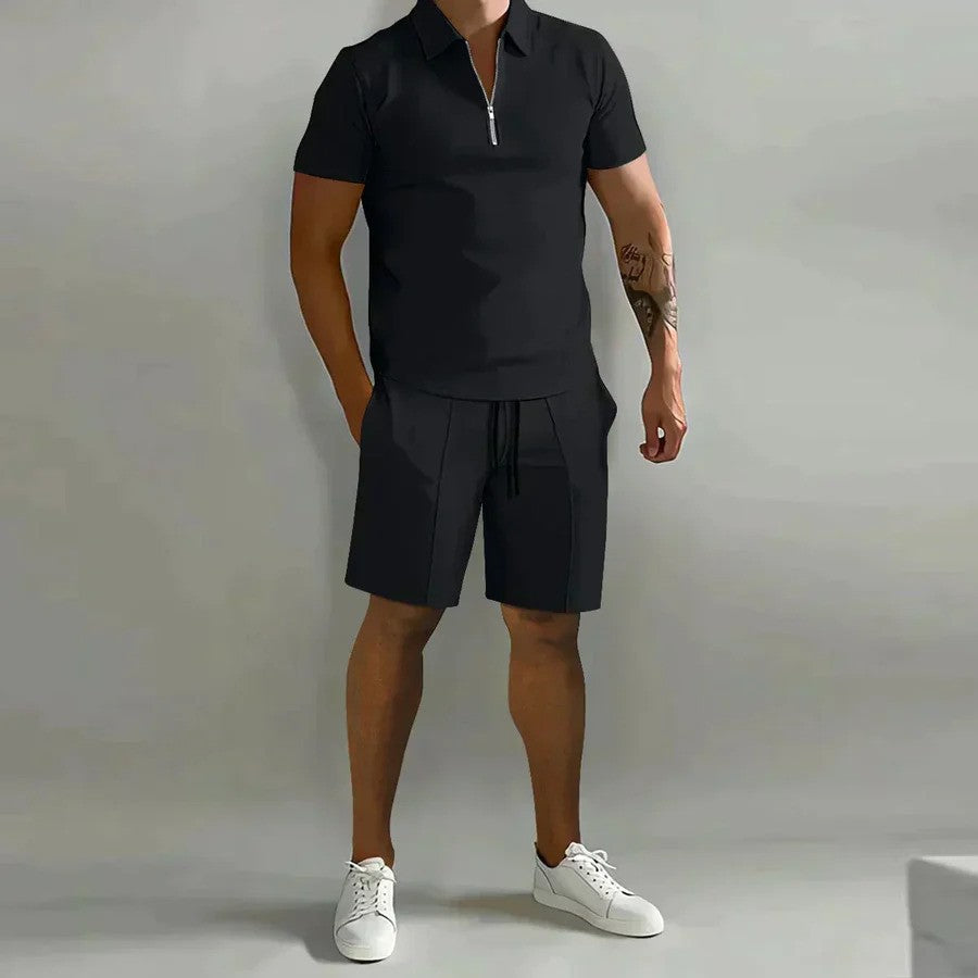 Set polo e pantaloncini coordinati ideale per l’estate