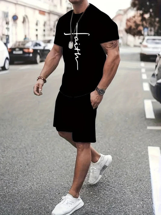 Set estivo leggero a due pezzi con t-shirt e pantaloncini