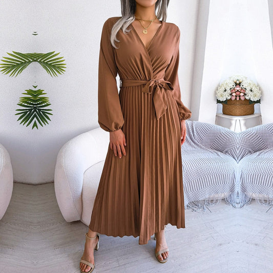 Abito Maxi Boho con Scollatura a V Profonda e Dettagli a Frange