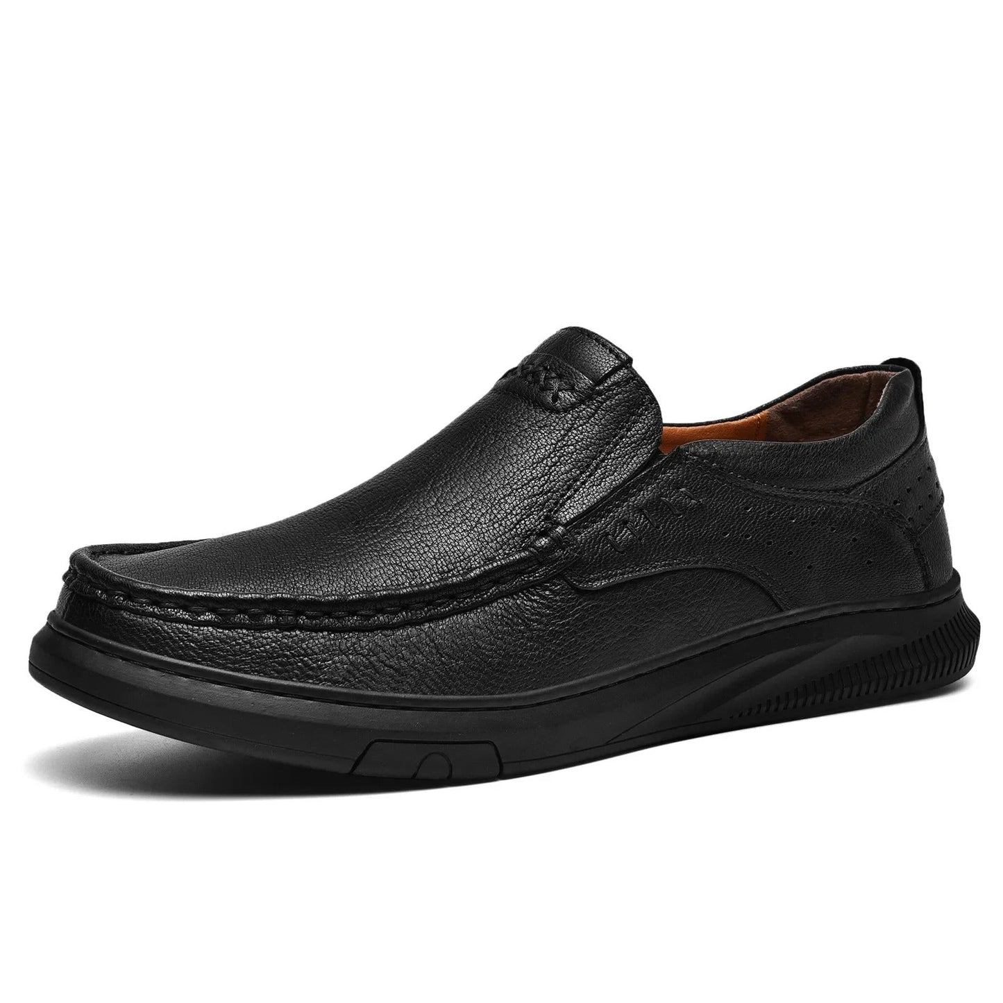 Scarpa mocassino uomo in pelle nera, design elegante e confortevole, suola antiscivolo, ideale per abbigliamento casual e formale.