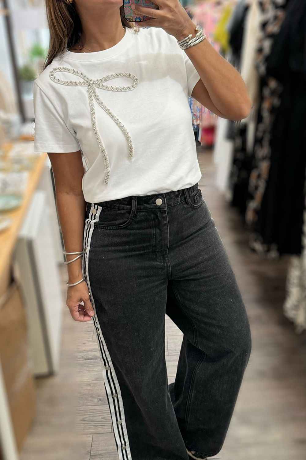 T-Shirt da Donna con Fiocco in Strass e Maniche Corte