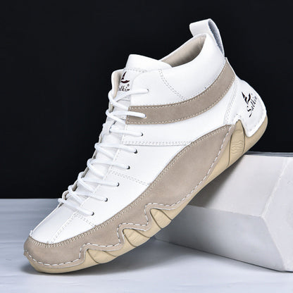 Scarpa da ginnastica alta bianca e beige con suola antiscivolo, design moderno e logo laterale. Perfetta per moda casual e sportiva.