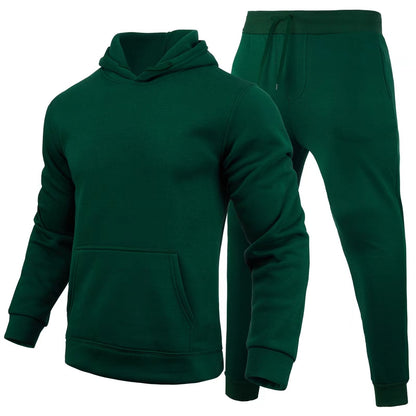 Set tuta sportiva verde scuro, felpa con cappuccio e pantaloni, abbigliamento casual uomo, moda comoda, tessuto morbido, stile moderno.