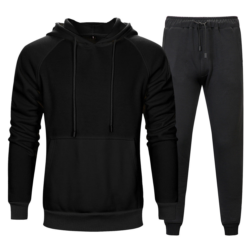 Set tuta sportiva uomo nero, felpa con cappuccio e pantaloni, abbigliamento casual, moda uomo, comodo e versatile per palestra o tempo libero.