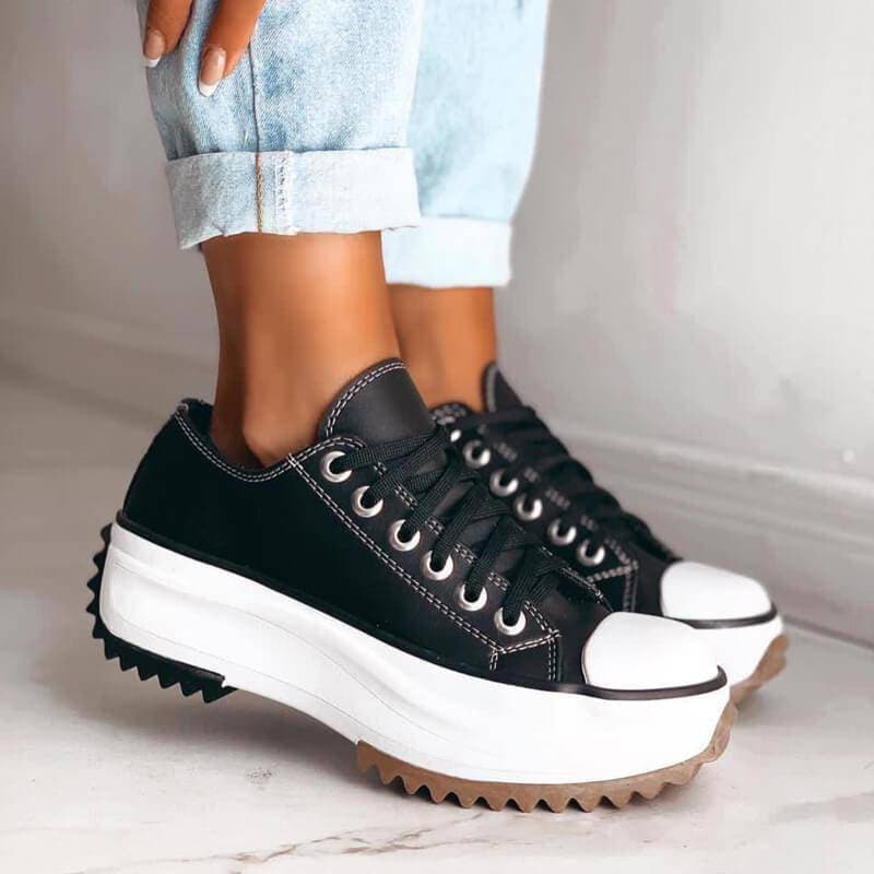 Sneakers donna con plateau design moderno e materiali resistenti