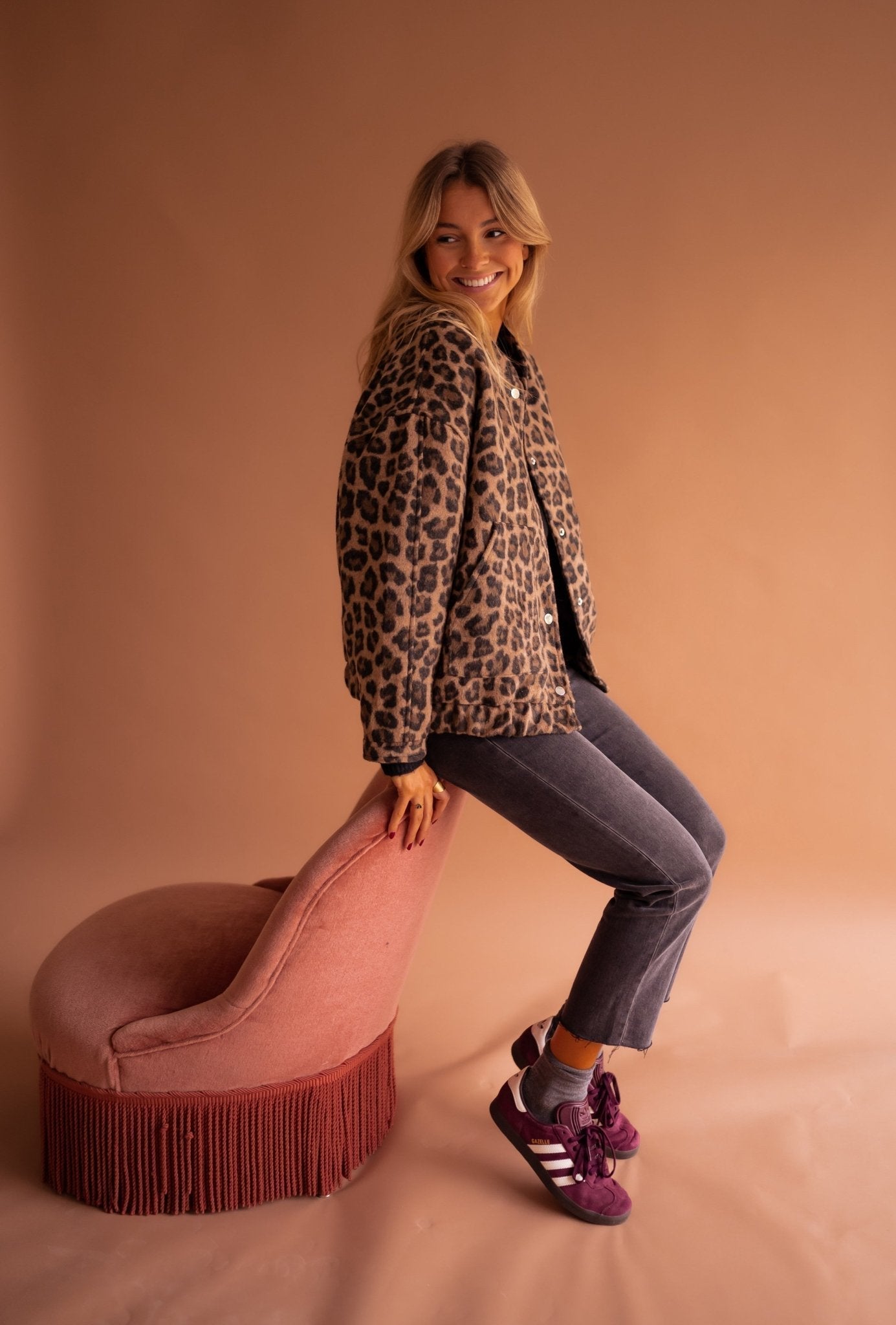Giacca Autunnale da Donna con Stampa Leopardo e Tasche Frontali