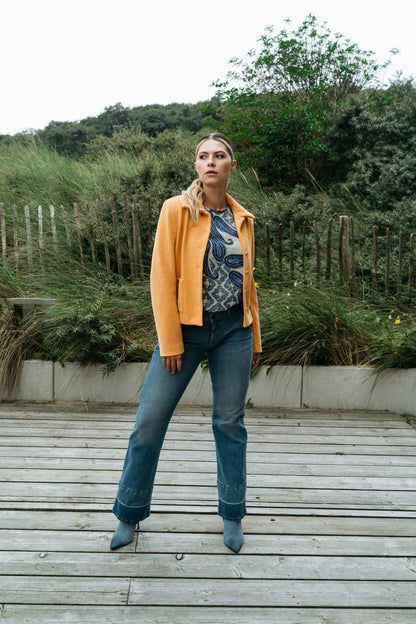 Jeans a Gamba Larga da Donna con Cucitura Frontale a V