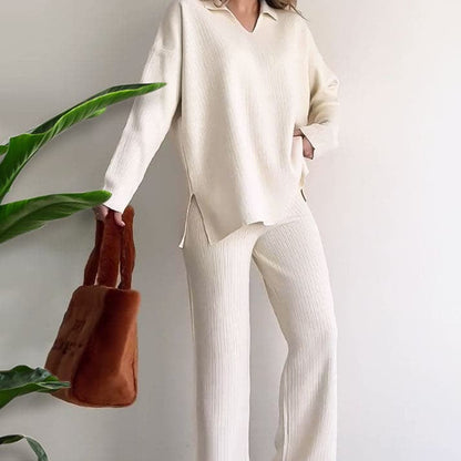 Completo Autunnale da Donna in Maglia Due Pezzi con Top a V e Pantaloni a Gamba Larga
