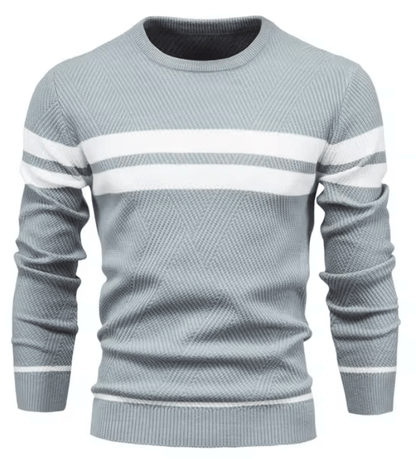 Maglione grigio chiaro a righe bianche, maniche lunghe, design a coste, moda uomo, abbigliamento casual, stile autunnale, tessuto morbido.